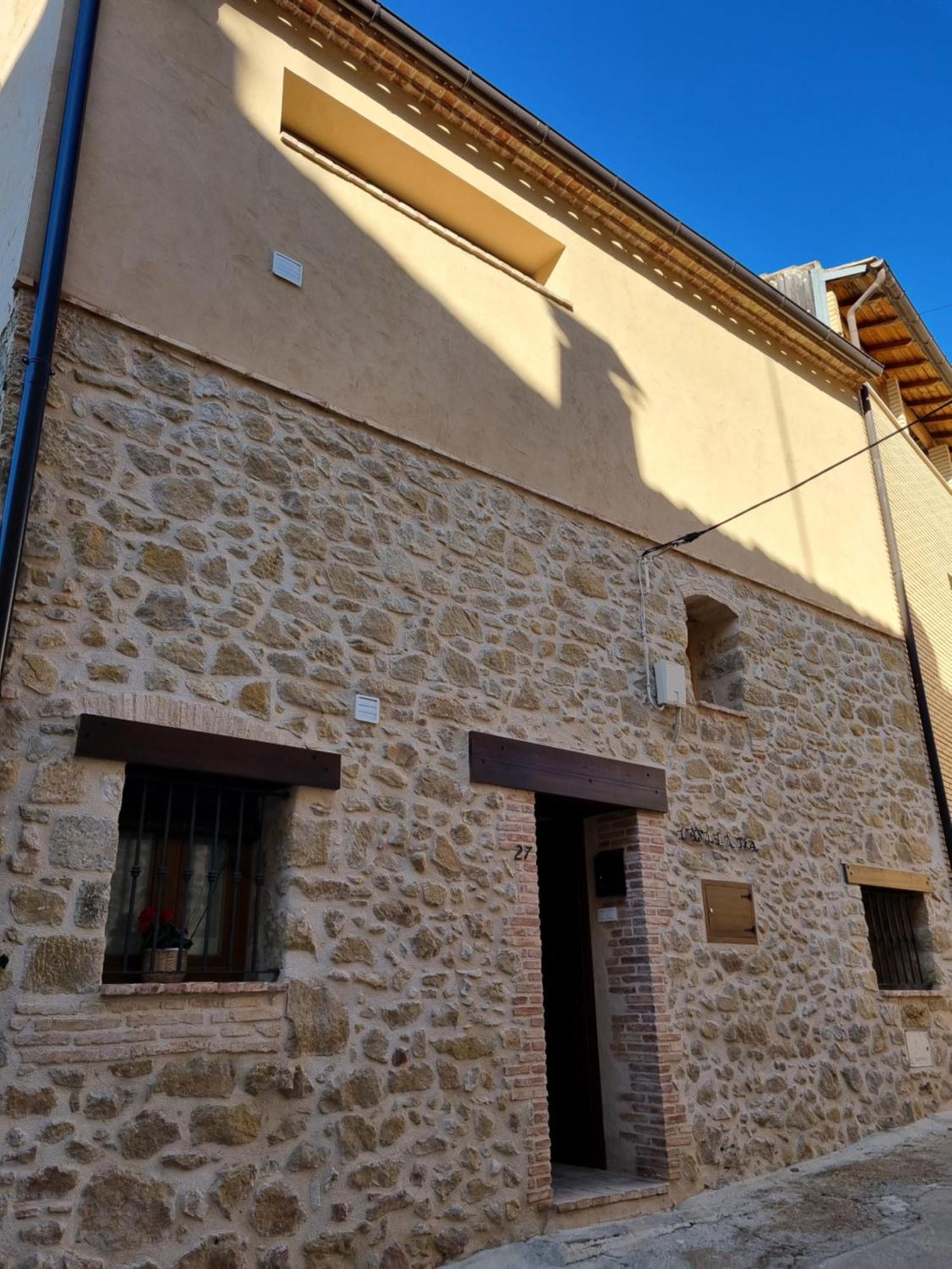شقة Casa La Tia Arnés المظهر الخارجي الصورة
